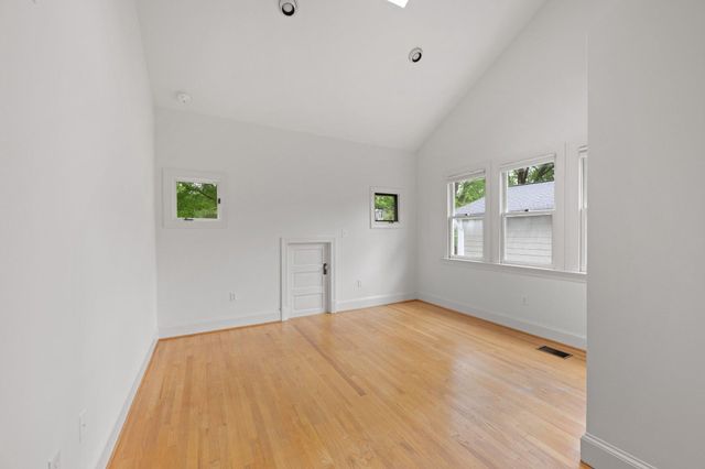 4830 BRANDYWINE ST NW, Washington, DC 20016