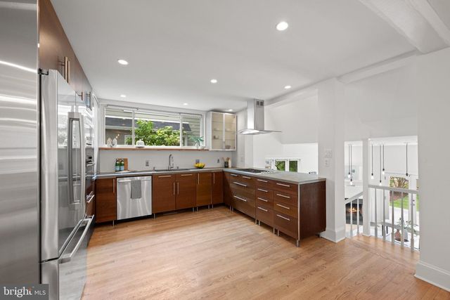 4830 BRANDYWINE ST NW, Washington, DC 20016