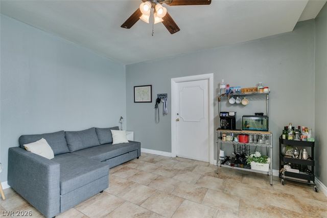 3688 Garden South Drive, Las Vegas, NV 89121