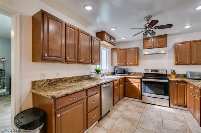 3688 Garden South Drive, Las Vegas, NV 89121