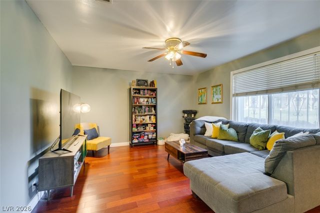 3688 Garden South Drive, Las Vegas, NV 89121