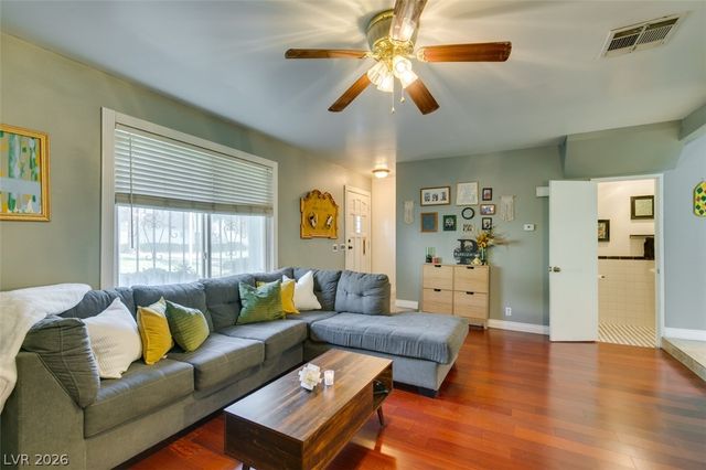 3688 Garden South Drive, Las Vegas, NV 89121