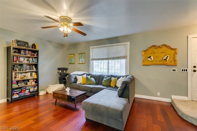 3688 Garden South Drive, Las Vegas, NV 89121