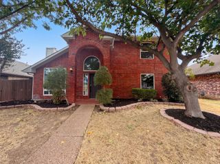 2228 Silverthorn Lane, Flower Mound, TX 75028