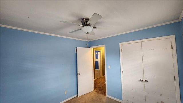 908 Harr Grove Road, Peculiar, MO 64078