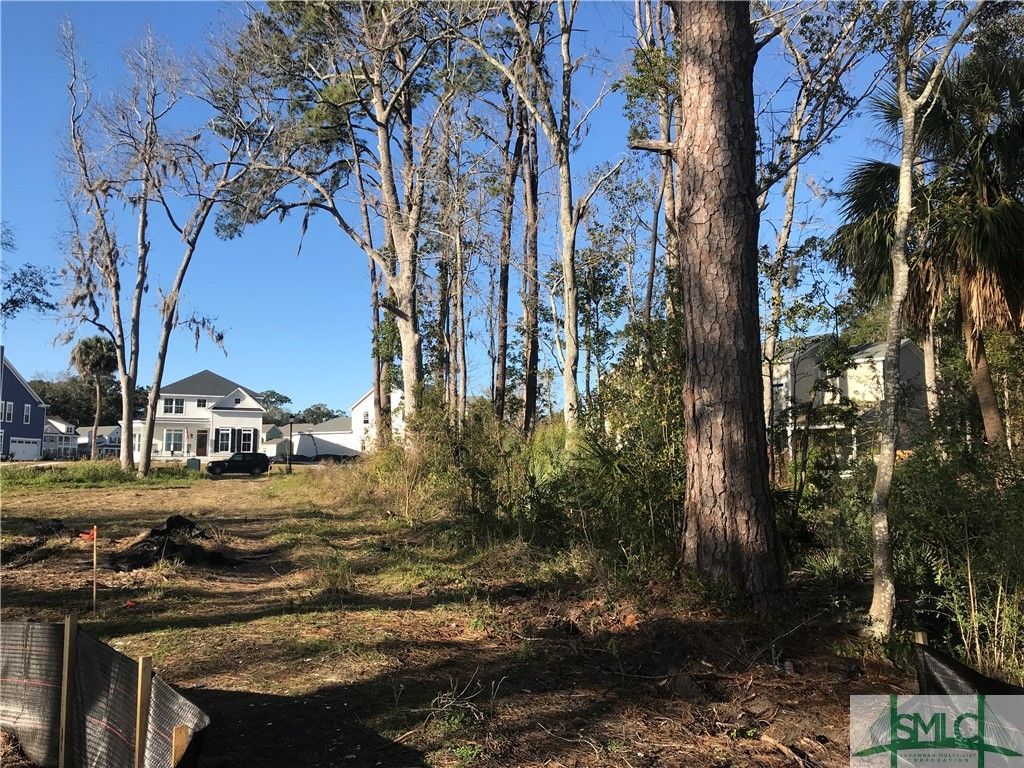 Image 3 of property listing at 147 Bluffside Circle, Savannah, GA 31404