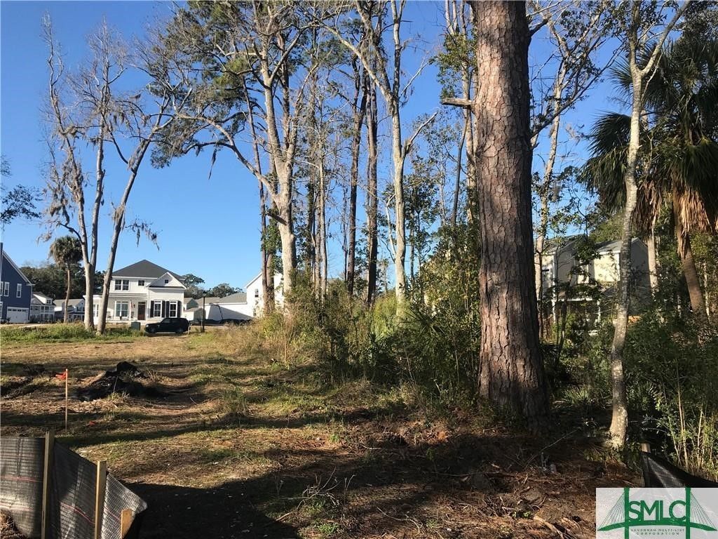 Image 5 of property listing at 147 Bluffside Circle, Savannah, GA 31404