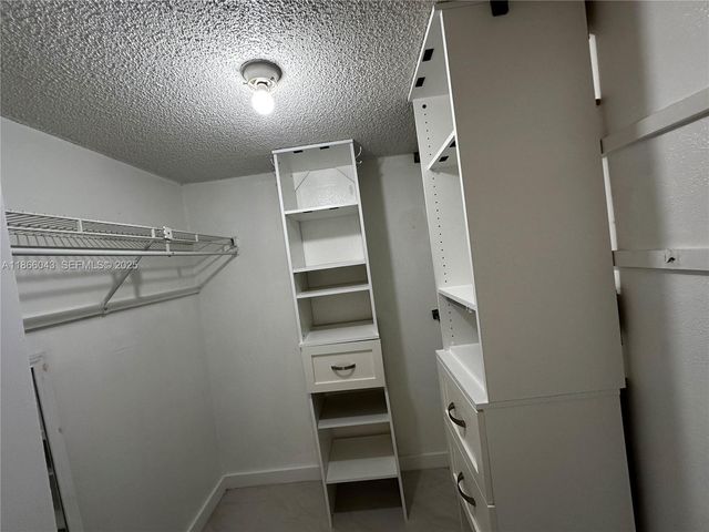 7051 Environ Boulevard 431, Lauderhill, FL 33319