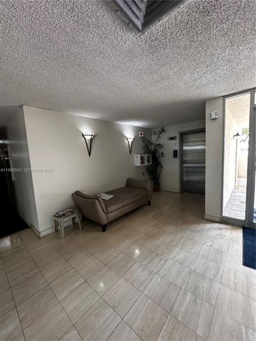 7051 Environ Boulevard 431, Lauderhill, FL 33319
