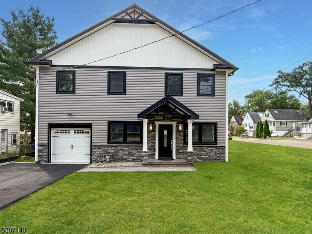 42 Minnehaha Blvd, Parsippany-troy Hills Twp., NJ 07034