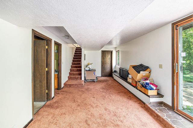 55045 Cobus Lane, Elkhart, IN 46514