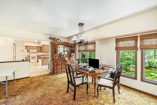 55045 Cobus Lane, Elkhart, IN 46514