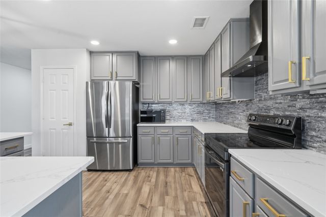 1011 Castroville Drive, Forney, TX 75126