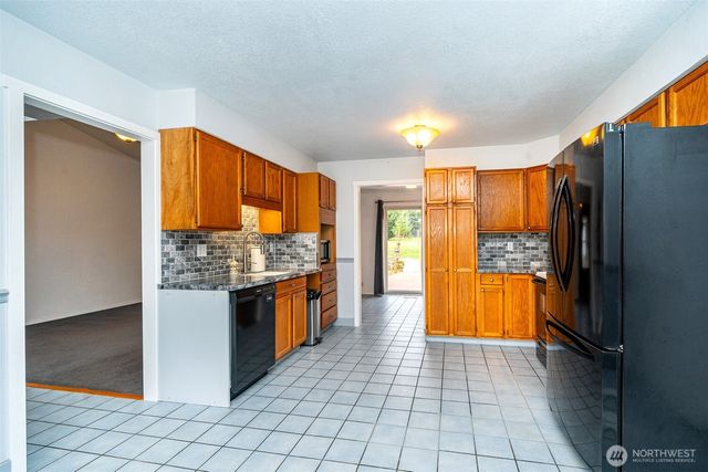 759 Nevil Road, Winlock, WA 98596