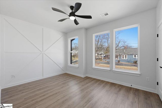 211 Montana Street, Greenville, SC 29611