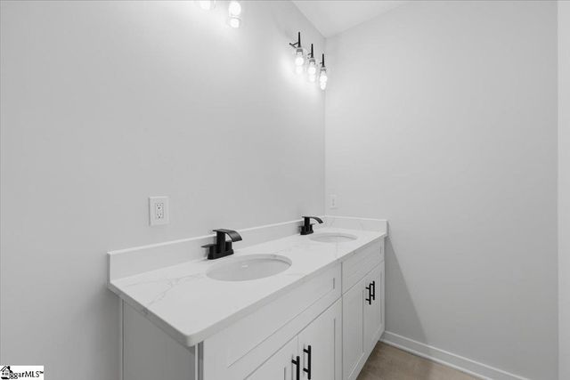 211 Montana Street, Greenville, SC 29611