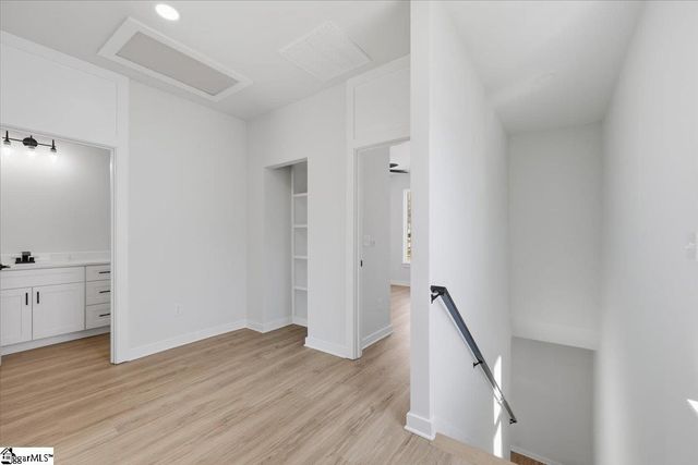 211 Montana Street, Greenville, SC 29611