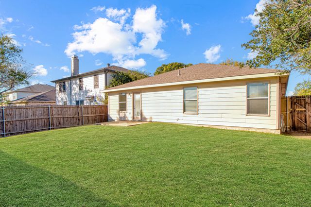2260 White Oak Drive, Little Elm, TX 75068