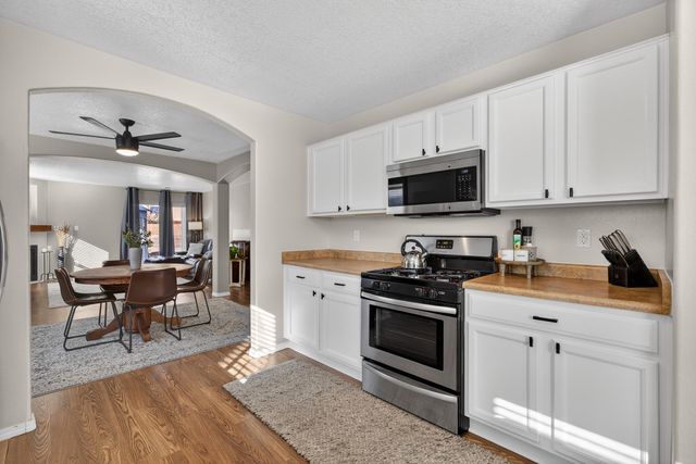 6823 Brindisi Place NW, Albuquerque, NM 87114