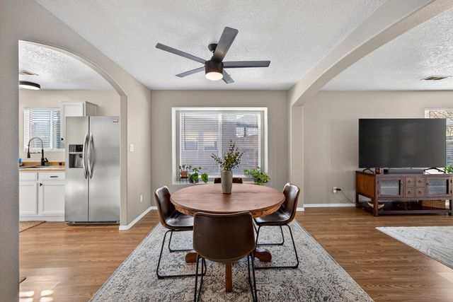 6823 Brindisi Place NW, Albuquerque, NM 87114