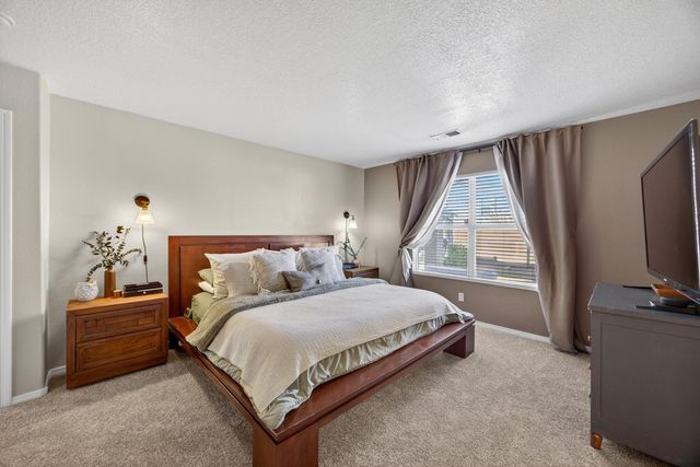 6823 Brindisi Place NW, Albuquerque, NM 87114