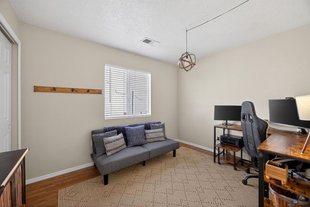 6823 Brindisi Place NW, Albuquerque, NM 87114