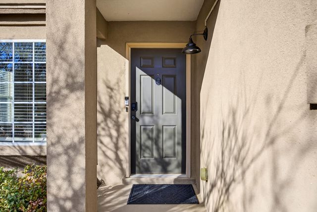 6823 Brindisi Place NW, Albuquerque, NM 87114