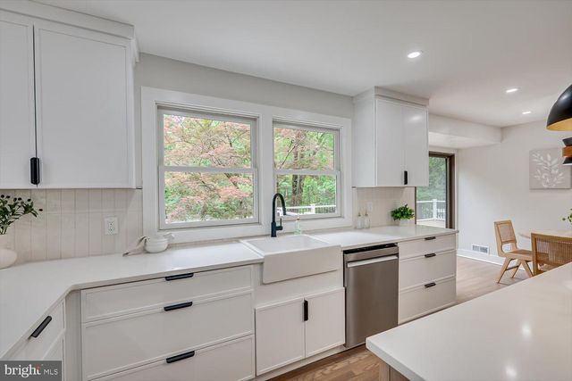 3 HONEY BROOK DR, Princeton, NJ 08540