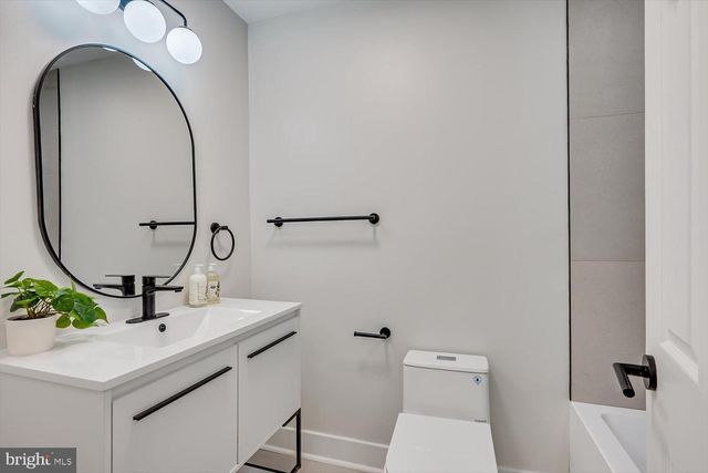 3 HONEY BROOK DR, Princeton, NJ 08540