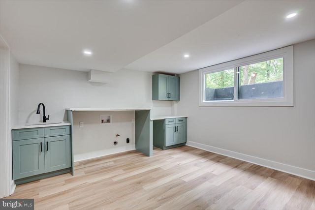 3 HONEY BROOK DR, Princeton, NJ 08540