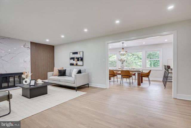 3 HONEY BROOK DR, Princeton, NJ 08540
