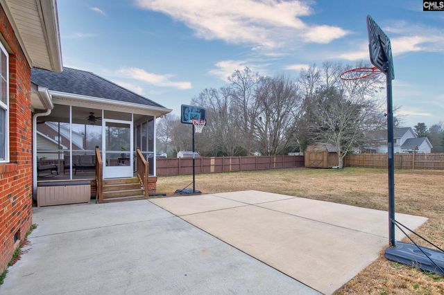 21 Heatherwood, Lugoff, SC 29078