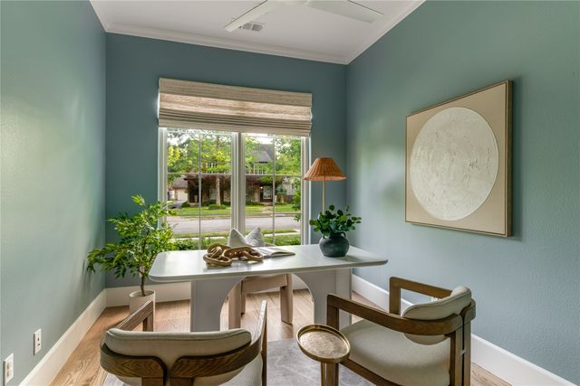 5907 Penrose Avenue, Dallas, TX 75206