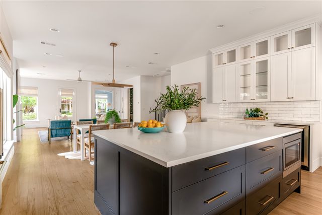 5907 Penrose Avenue, Dallas, TX 75206