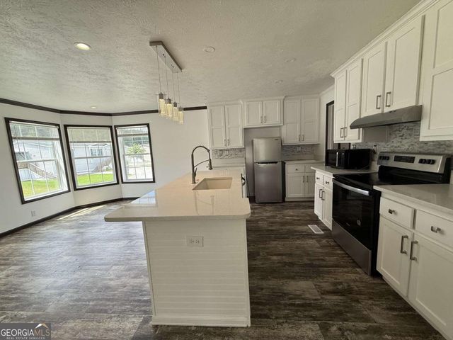 51 E Cardinal Lane, Lawrenceville, GA 30044