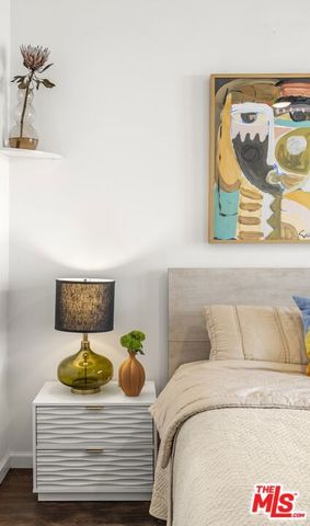 1843 S Highland Avenue, Los Angeles, CA 90019