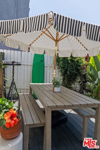 1843 S Highland Avenue, Los Angeles, CA 90019