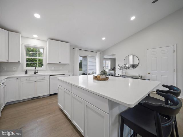 13409 CHADS TER, Hagerstown, MD 21740