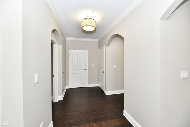 8555 One West Drive 212, Indianapolis, IN 46260