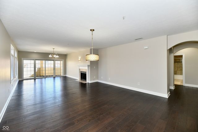 8555 One West Drive 212, Indianapolis, IN 46260