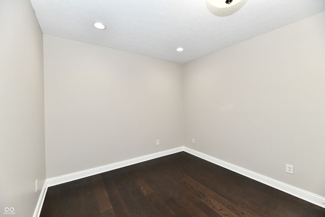 8555 One West Drive 212, Indianapolis, IN 46260