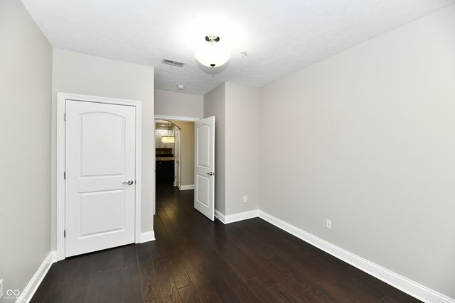 8555 One West Drive 212, Indianapolis, IN 46260