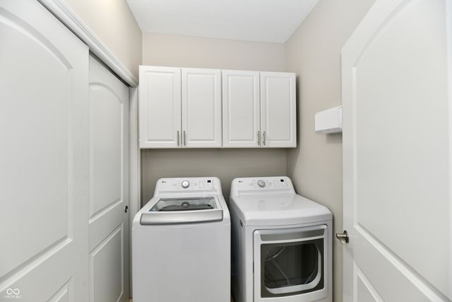 8555 One West Drive 212, Indianapolis, IN 46260