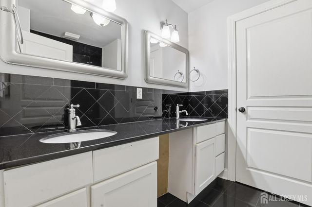 314 Smithburg Road, Manalapan, NJ 07726