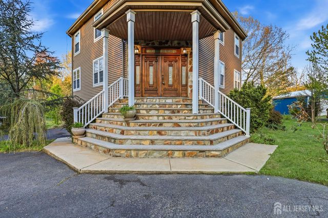 314 Smithburg Road, Manalapan, NJ 07726