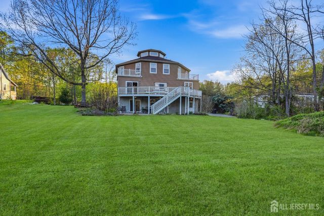 314 Smithburg Road, Manalapan, NJ 07726
