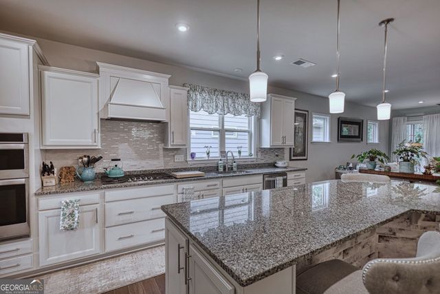 223 Nuttall Drive, Griffin, GA 30223