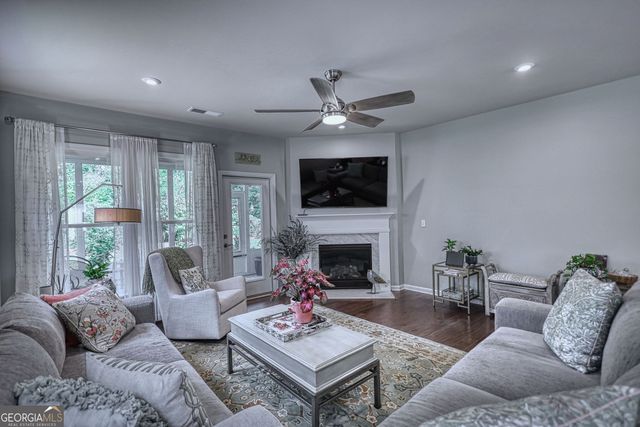 223 Nuttall Drive, Griffin, GA 30223