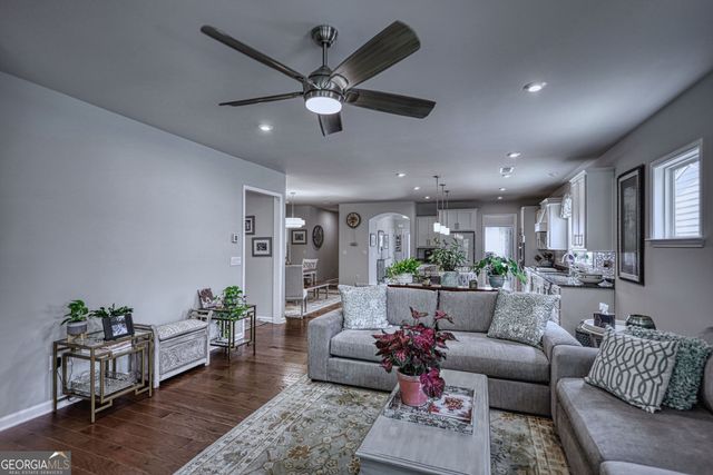 223 Nuttall Drive, Griffin, GA 30223