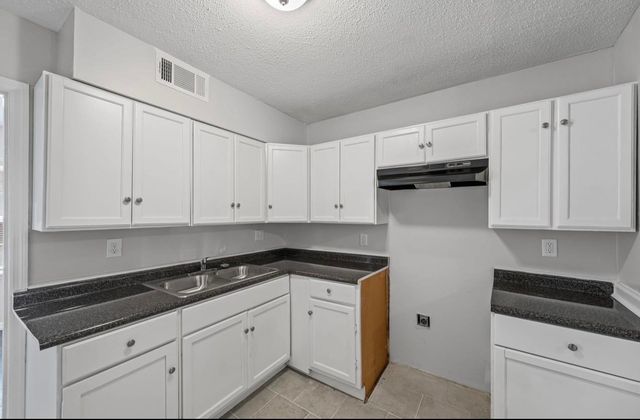 3843 BLUEJAY RD, Memphis, TN 38116